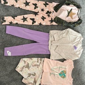 Lot of toddler Girl Outfits